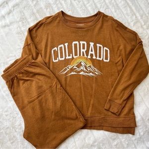Women’s Colorado Sweatshirt/Sweatpants Set, Medium